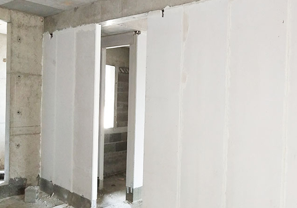 深雕建設(shè)分享ALC輕質(zhì)隔墻板常見的五大問題